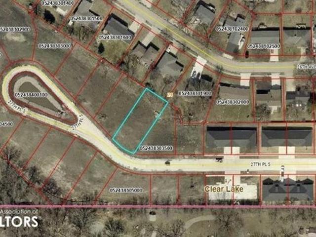 Land for sale in Cerro Gordo, Iowa