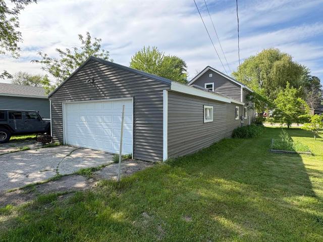 House for sale in Oconto, Wisconsin