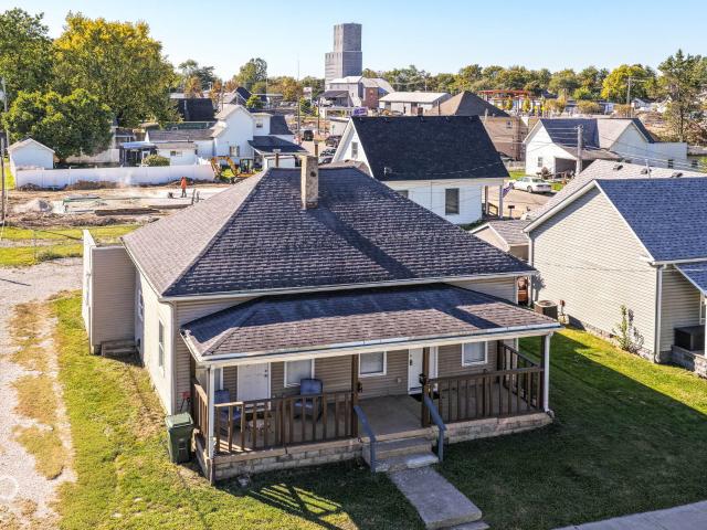 House for sale in Greenfield Courthouse Square Historic District, Greenfield