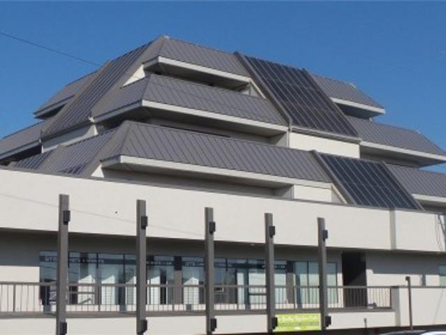 Commercial for rent in Saanich, British Columbia