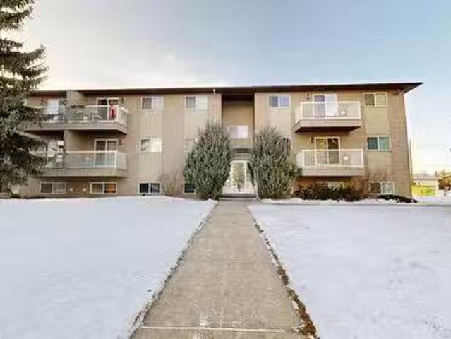 Condo for sale in Stettler, Alberta