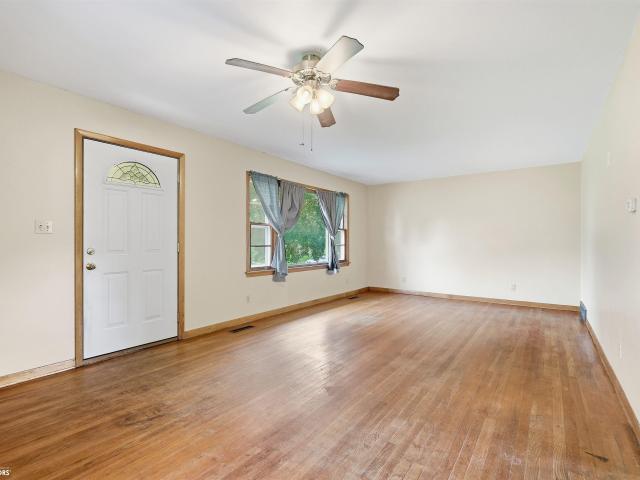House for sale in Gladbrook, Tama County