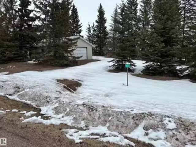 House for sale in Alberta