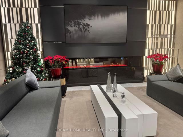 Condo for rent in Toronto Centre, Toronto