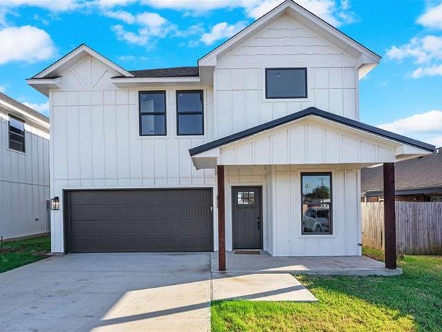 House for sale in Elgin, Comanche County