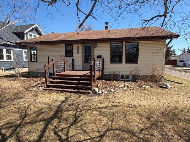 House for sale in Roseau, Minnesota