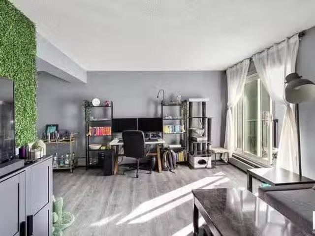Condo for sale in Edmonton