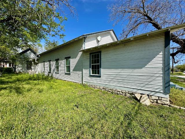 Commercial for sale in Hamilton, Texas