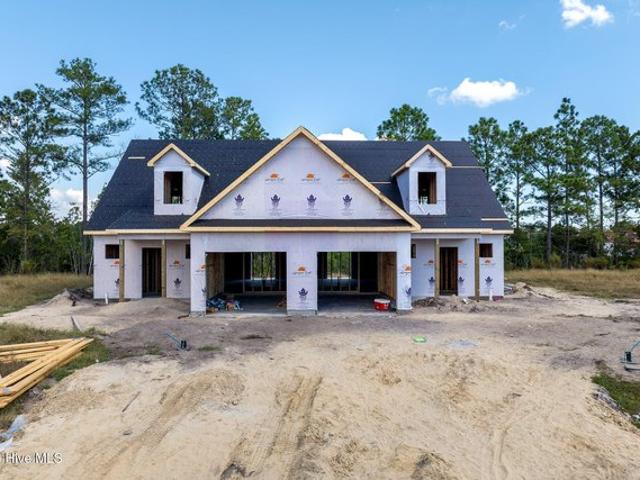 Townhouse for sale in Holly Ridge, Onslow County