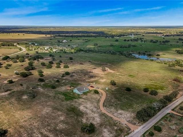 House for sale in Hallettsville, Lavaca County