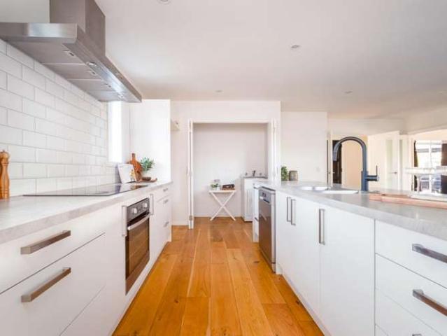 House for sale in Saint Albans, Canterbury