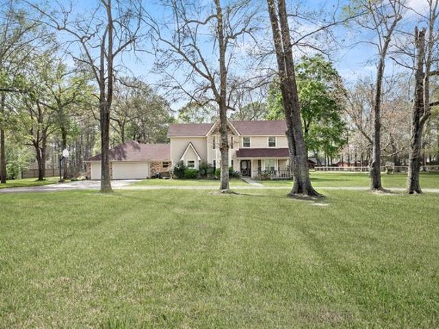 House for sale in Sour Lake, Texas