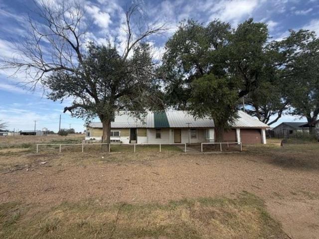 House for sale in Channing, Hartley County