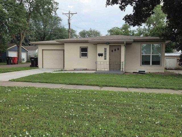 House for sale in Yankton, South Dakota