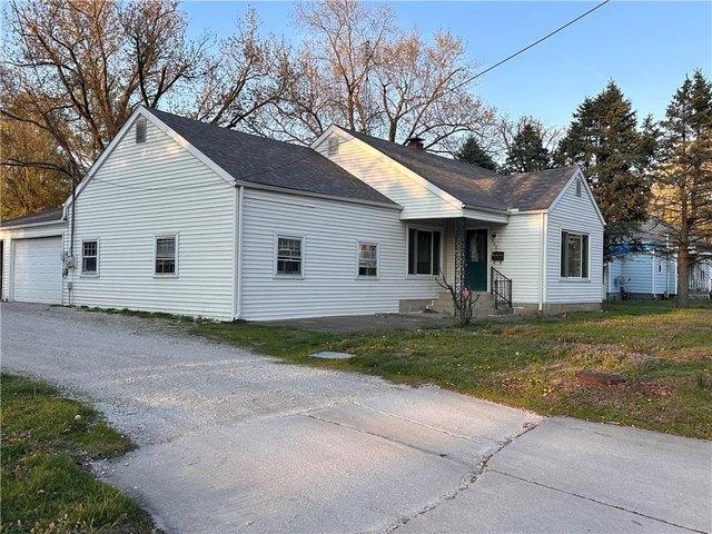 House for sale in Pana, Illinois