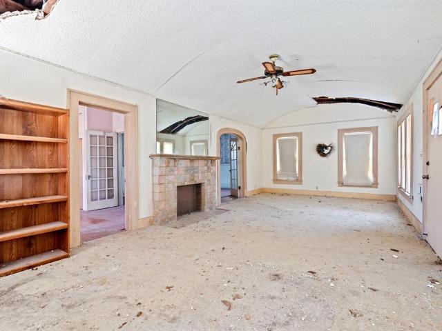 House for sale in Itasca, Texas