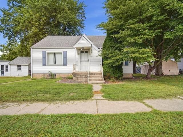 House for sale in Danvers, McLean County