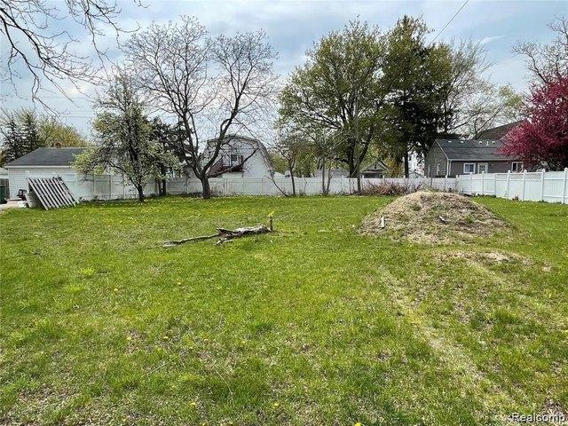 Land for sale in Hazel Park, Oakland County