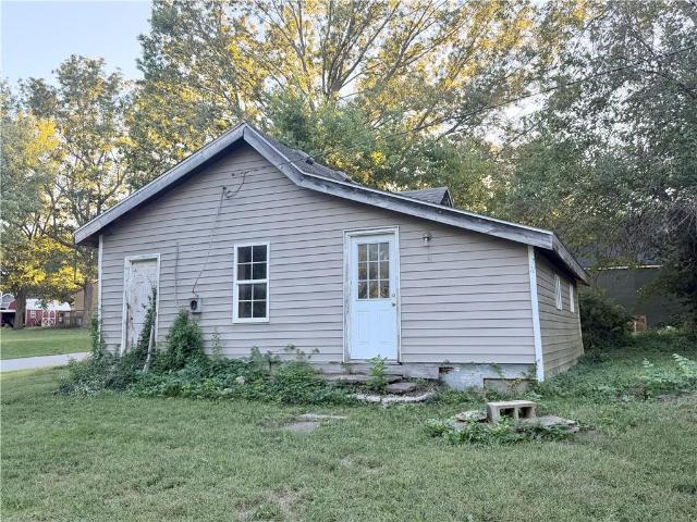 House for sale in Butler, Bates County
