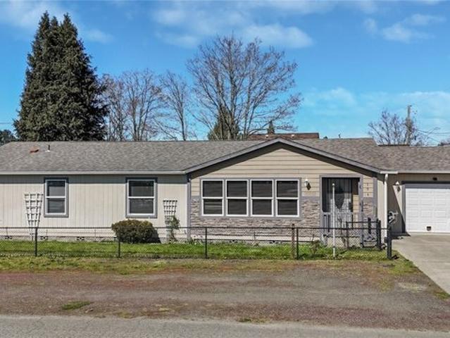 House for sale in Shelton, Washington