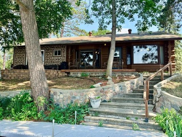 House for sale in Hubbard, Minnesota