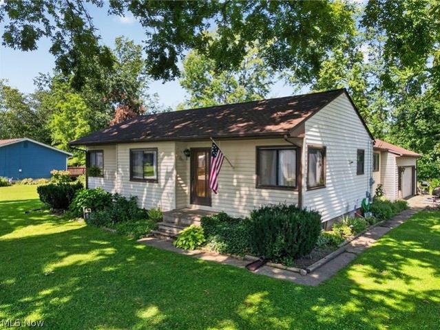House for sale in Grand River, Ohio