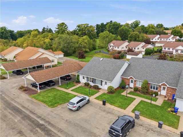 Condo for sale in Saxonburg, Butler County