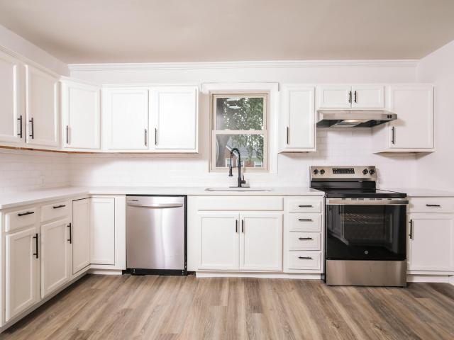 House for sale in Newton Grove, Sampson County