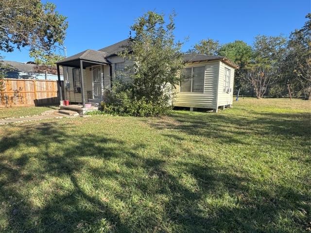 House for sale in Eagle Lake, Texas