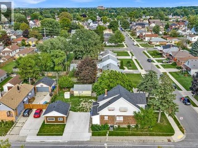 House for sale in South Central, Windsor