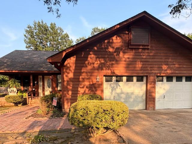 House for sale in Ark