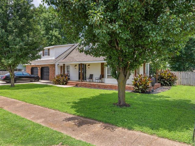 House for sale in Muscle Shoals, Alabama