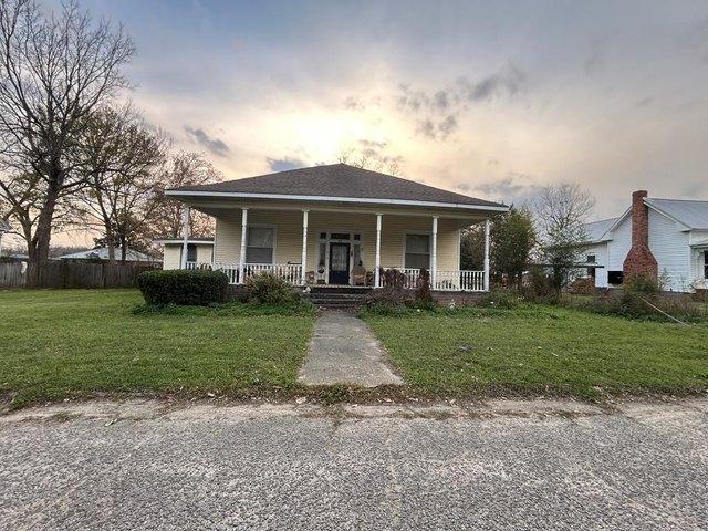 House for sale in Hurtsboro, Alabama