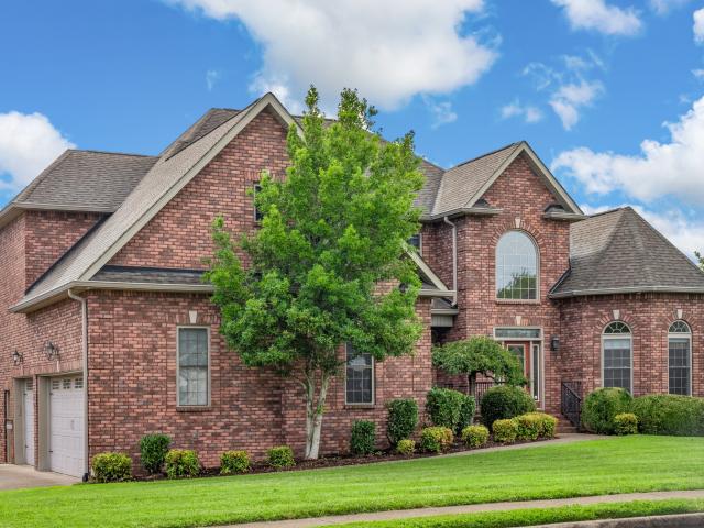 House for sale in Savannah Lakes, Clarksville