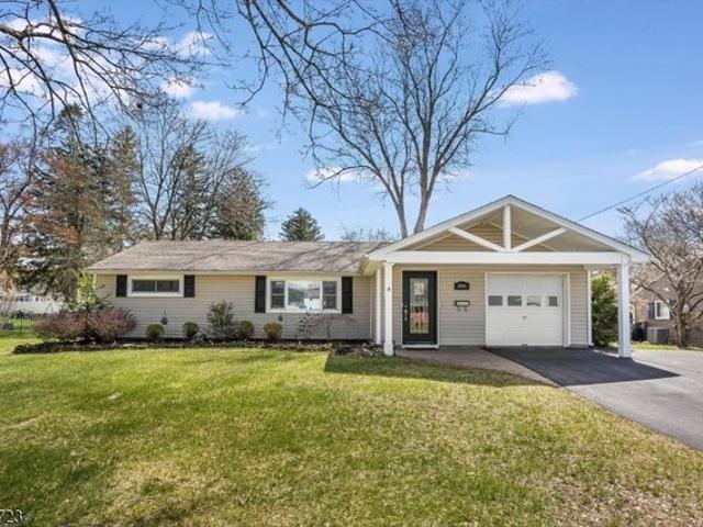 House for sale in Hackettstown, New Jersey