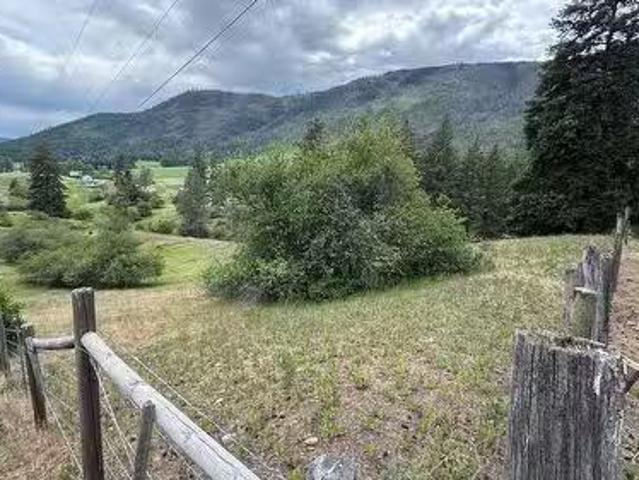 House for sale in Area B (Westside/Swan Lake/Kalamalka Lake), Regional District of North Okanagan