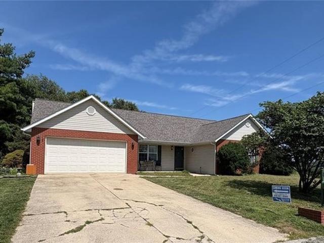 House for sale in Smithton, Illinois