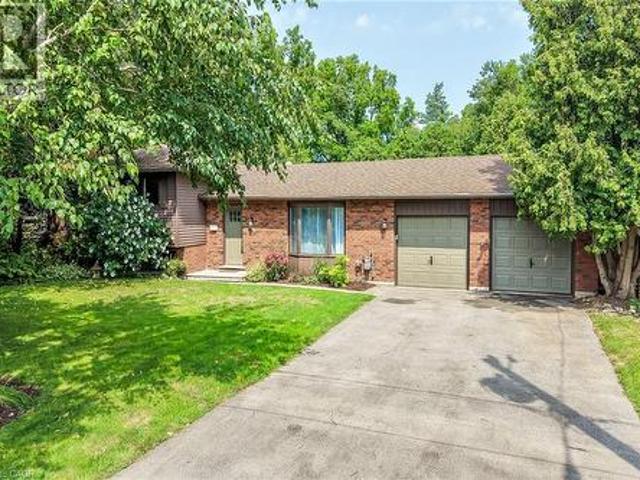 House for sale in Caledonia, Ontario