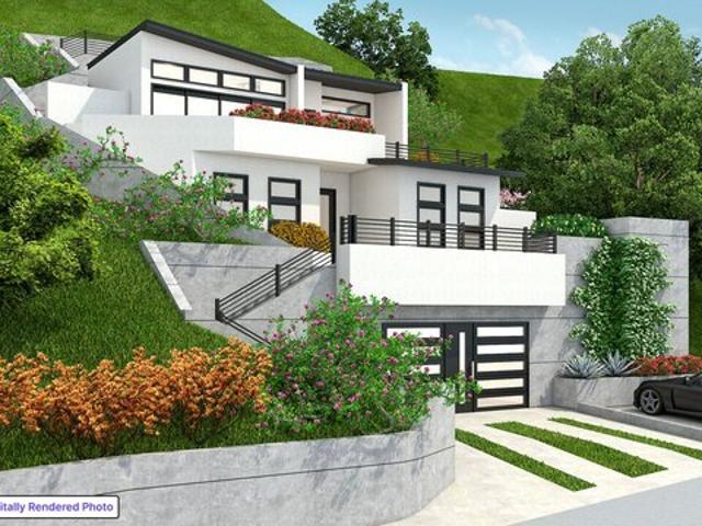 House for sale in Laguna Beach, California