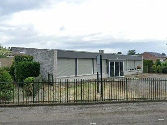 Bedrijfspand te huur in Heesch, Noord Brabant