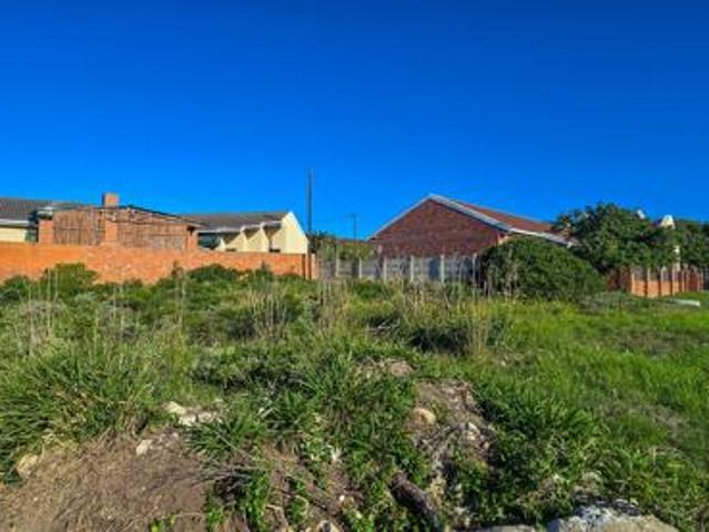 Land for sale in Cape St Francis, Eastern Cape