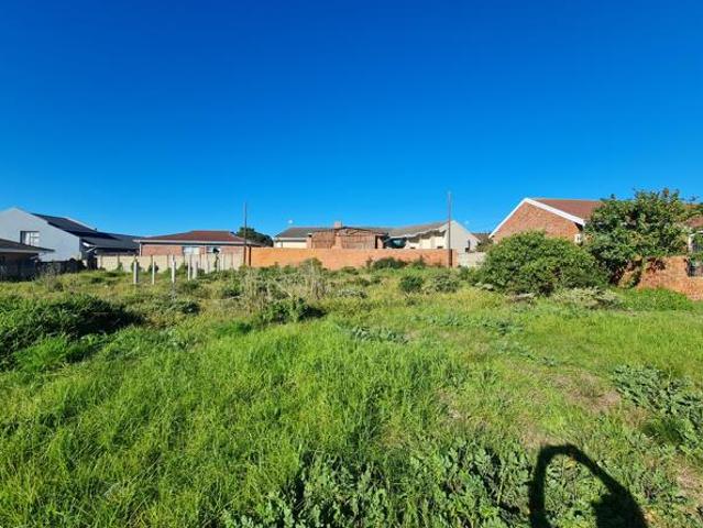 Land for sale in Cape St Francis, Eastern Cape
