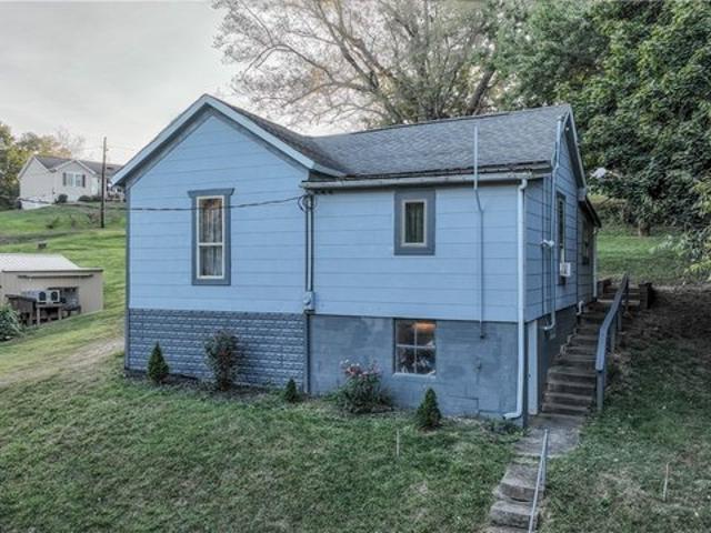 House for sale in Woodsfield, Ohio