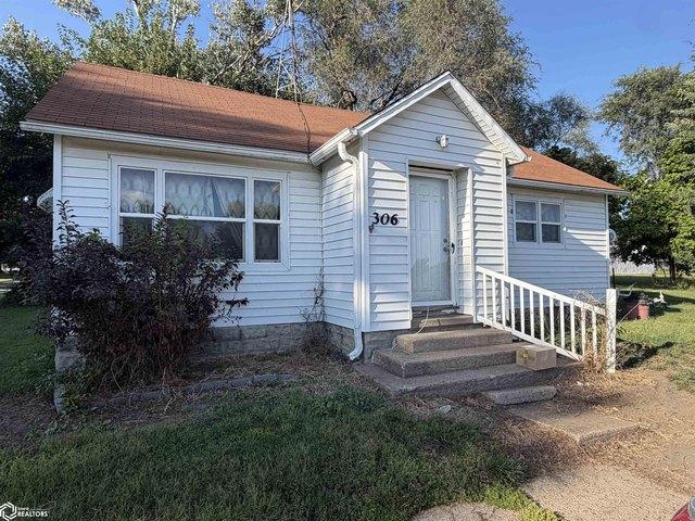 House for sale in Batavia, Iowa