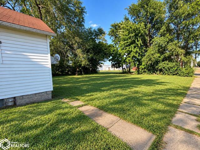 House for sale in Batavia, Iowa