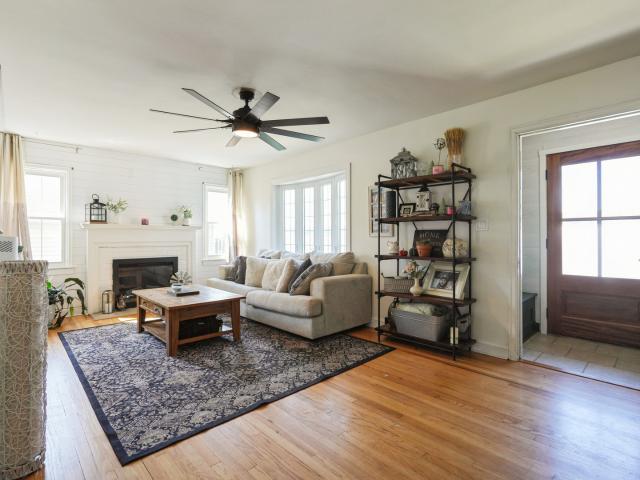 House for sale in Port Byron, Rock Island County