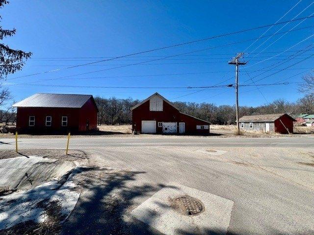 Farm for sale in Mount Carroll, Illinois