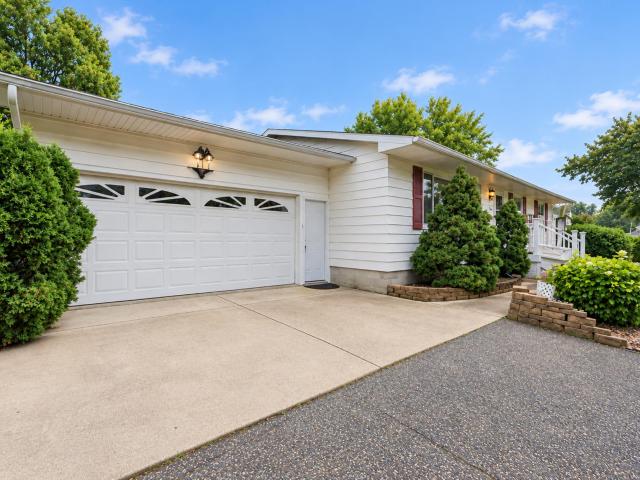 House for sale in Brownsdale