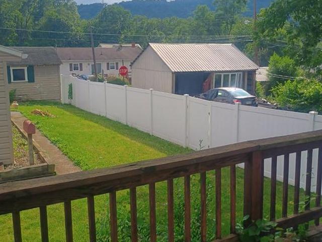 House for sale in Orbisonia, Pennsylvania