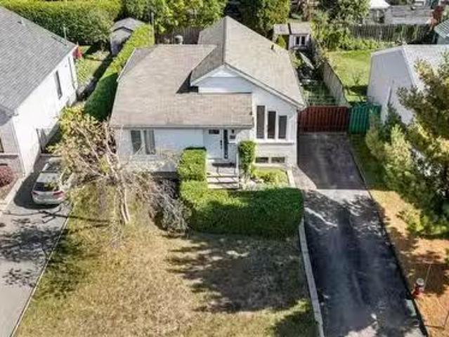 House for sale in Fabreville, Quebec